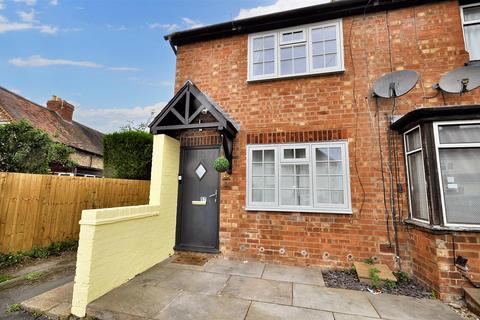 2 bedroom house to rent, Poplar Road, Bishops Itchington, Southam