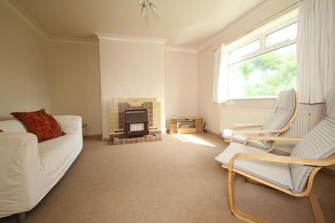 3 bedroom semi-detached house for sale, Stanhope Drive, Horsforth, Leeds, West Yorkshire, LS18