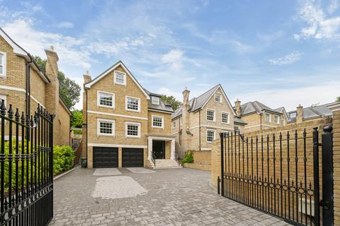 5 bedroom detached house for sale, Sundridge Avenue, Bromley, Kent