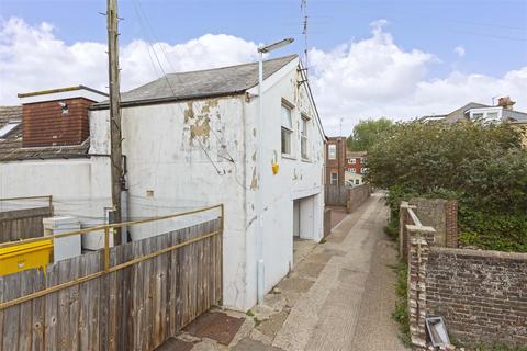 1 bedroom flat for sale, Nursery Lane, Worthing