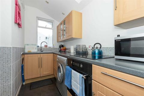 1 bedroom flat for sale, Nursery Lane, Worthing