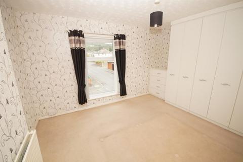 2 bedroom end of terrace house to rent, Catherine Street West, Horwich