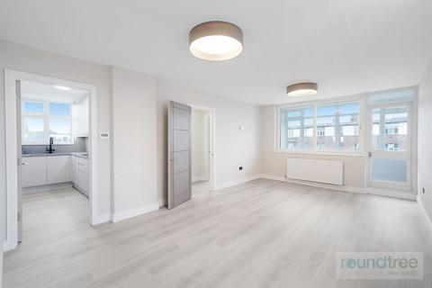 2 bedroom flat for sale, Melvin Hall, Golders Green NW11