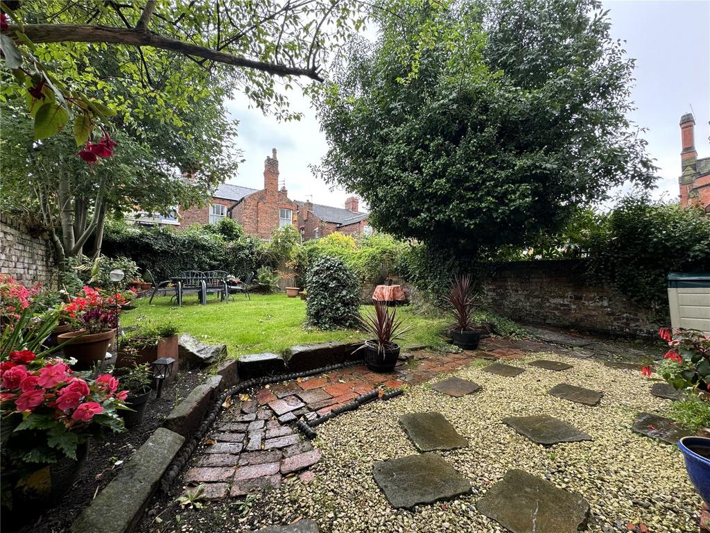 Cheltenham Avenue, Aigburth... 5 bed terraced house for sale £500,000