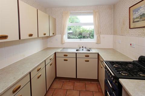 4 bedroom detached house for sale, Alton Grove, Newport