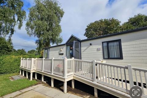 2 bedroom park home for sale, Haven Rockley Park, Poole, BH15