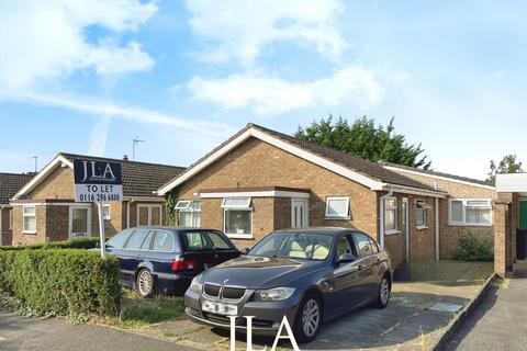 4 bedroom bungalow to rent, Oadby, Leicester LE2