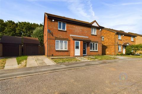 3 bedroom semi-detached house for sale, Yeoman Meadow, Northamptonshire NN4