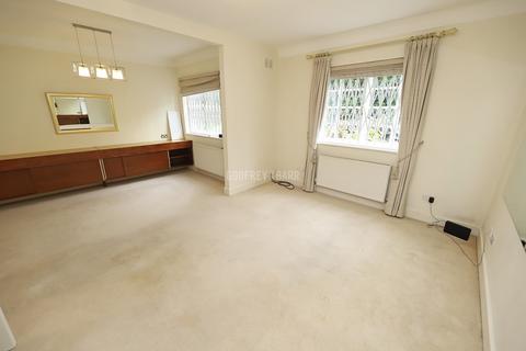 3 bedroom apartment for sale, Hampstead Garden Suburb N2