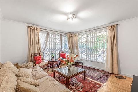 1 bedroom flat for sale, Warwick Drive, Putney