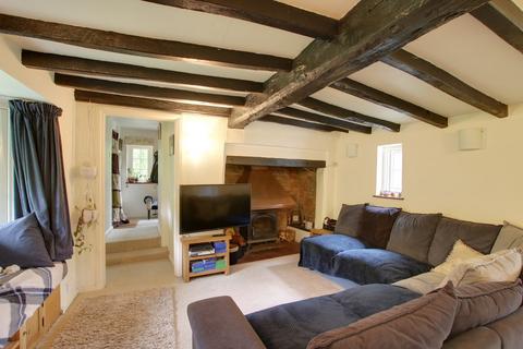 Mistletoe Cottage Brook Lane, Woodgreen, Fordingbridge, SP6 2AZ