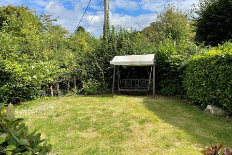 Mistletoe Cottage Brook Lane, Woodgreen, Fordingbridge, SP6 2AZ