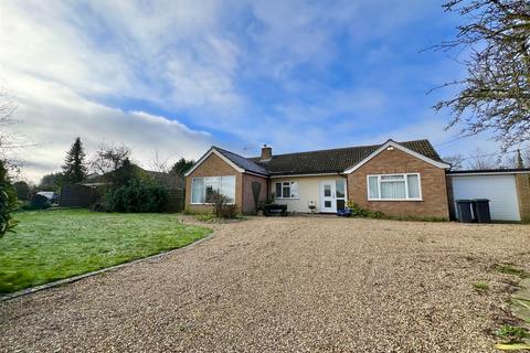 3 bedroom detached bungalow for sale, Saxham Street, Stowupland, Stowmarket