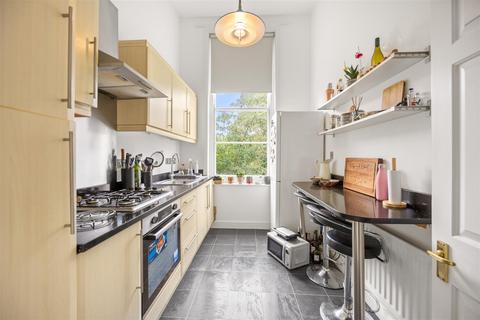 1 bedroom flat for sale, Cambridge Gardens, London NW6