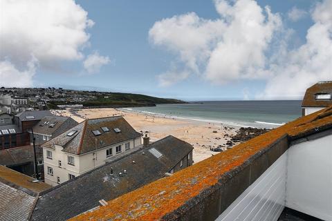 2 bedroom apartment for sale, St. Nicholas Court, St Ives