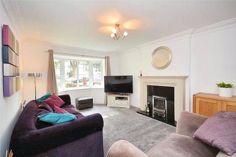 3 bedroom detached house for sale, Maple Grove, New Farnley, Leeds, West Yorkshire