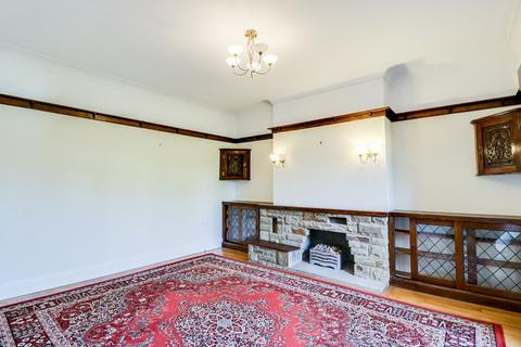 4 bedroom semi-detached house for sale, Fraser Avenue, Horsforth, Leeds, West Yorkshire, LS18