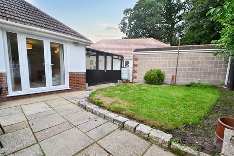 2 bedroom detached bungalow for sale, Oakdale