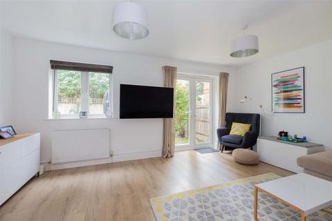 3 bedroom link detached house for sale, Berrington Mews, Cippenham