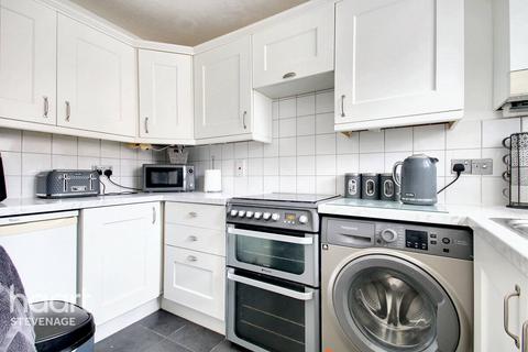 85 Beane Avenue, Stevenage, SG2 7DL