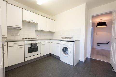 3 Lees Court, Coatbridge, ML5 4NT