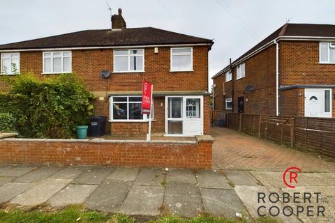 3 bedroom semi-detached house to rent, Primrose Gardens, South Ruislip, HA4