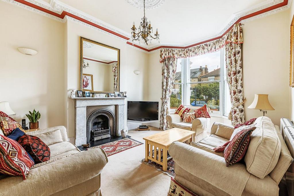 Heathfield Gardens, London, W4 5 bed house for sale £1,595,000