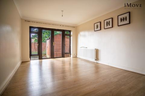 3 bedroom semi-detached house to rent, Dunfield Road, London SE6