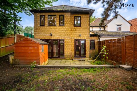 3 bedroom semi-detached house to rent, Dunfield Road, London SE6