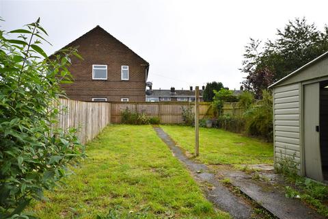 3 bedroom semi-detached house to rent, Bek Road, Durham