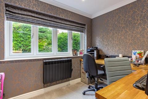 10 Priory Close, Shrewton, Salisbury, SP3 4LE