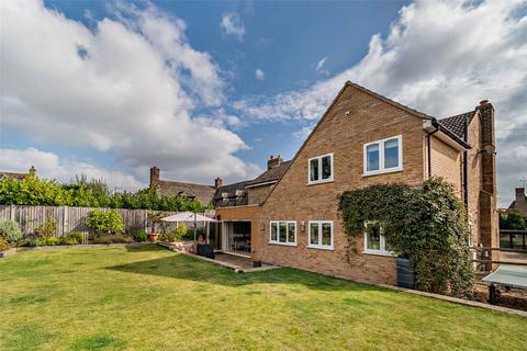 4 bedroom semi-detached house for sale, Oundle Road, Woodnewton, Peterborough, PE8