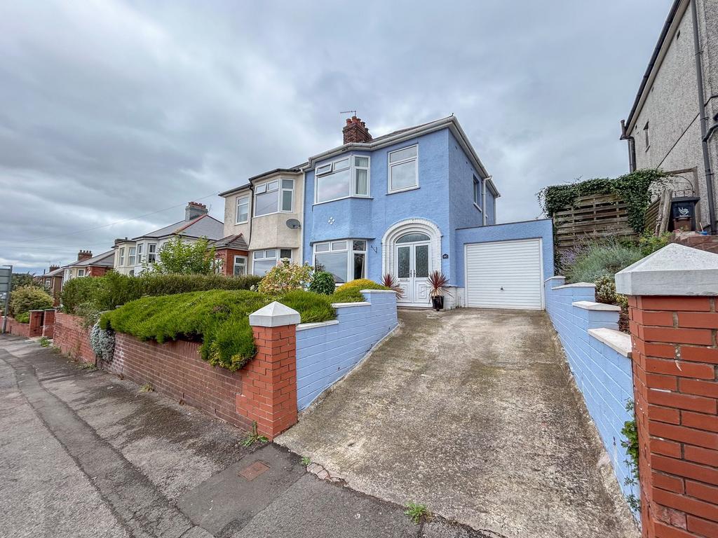 Christchurch Road, Newport, NP19 3 bed semidetached house for sale £