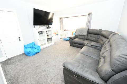 2 bedroom semi-detached bungalow for sale, Canvey Island SS8