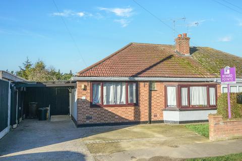 2 bedroom semi-detached bungalow for sale, Canvey Island SS8