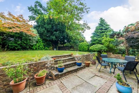 4 bedroom detached house for sale, Glebe Hyrst, Giles Coppice, London, SE19