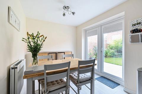 8 Academy Close, Melksham, SN12 8FP