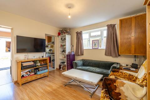 1 bedroom flat for sale, Hawthorn Road, Bognor Regis