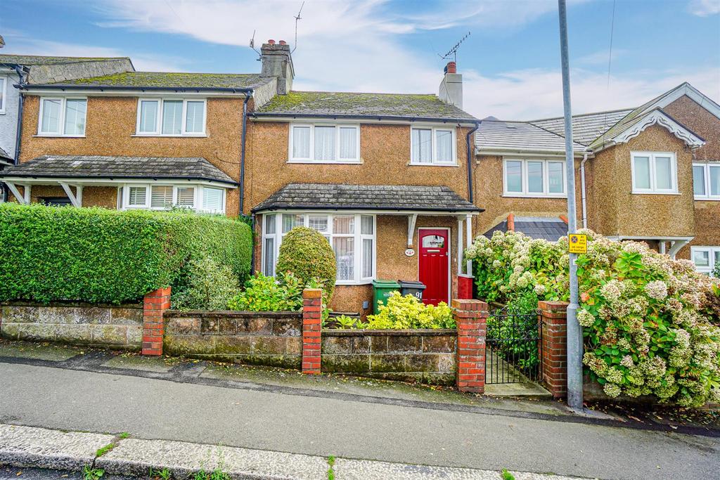 Saxon Road, Hastings 3 bed terraced house for sale £310,000