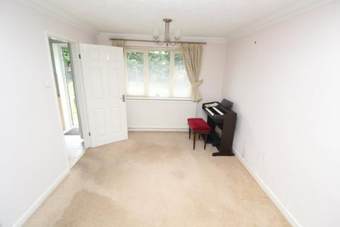 3 bedroom detached bungalow for sale, Victors Close, Leicester LE2