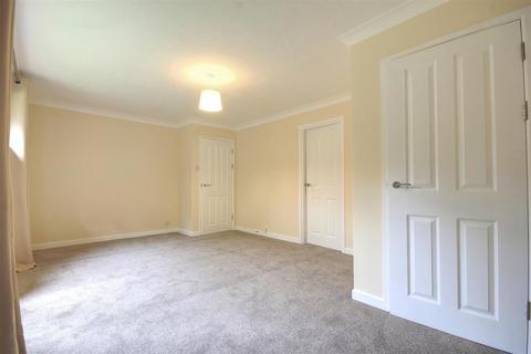 2 bedroom flat for sale, Ramsey Road, St. Ives