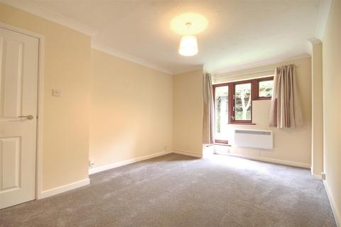 2 bedroom flat for sale, Ramsey Road, St. Ives