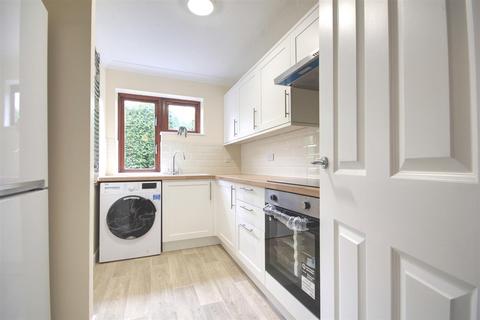 2 bedroom flat for sale, Ramsey Road, St. Ives