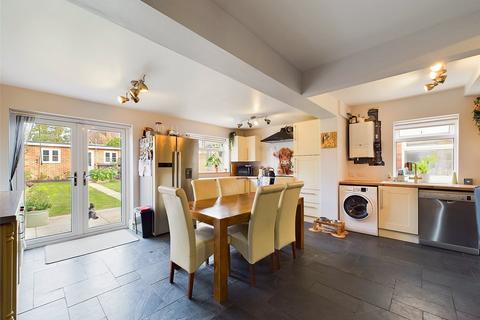 3 bedroom semi-detached house for sale, Podsmead Road, Gloucester, Gloucestershire, GL1