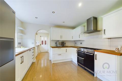 4 bedroom detached house to rent, The Spinney, Northamptonshire NN4