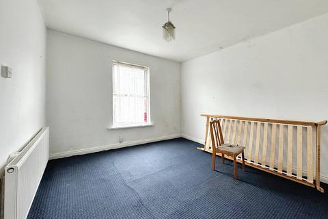 2 bedroom terraced house for sale, Westbourne Mount, Leeds LS11