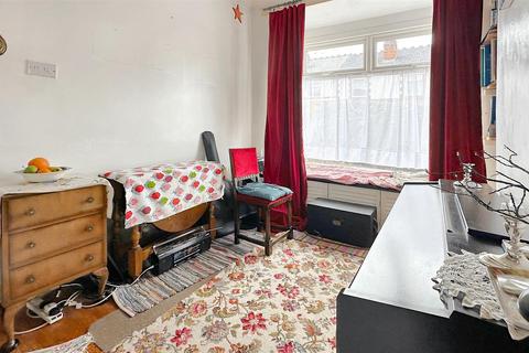 2 bedroom terraced house for sale, Ripple Road, Birmingham B30