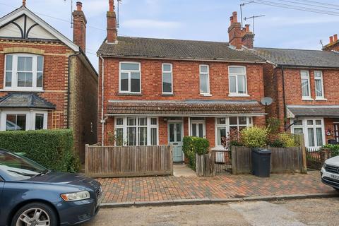 2 bedroom semi-detached house for sale, Hill View Road, Rusthall, Tunbridge Wells, TN4 8UJ