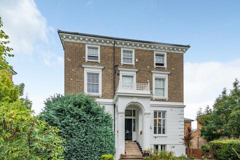 1 bedroom flat for sale, Kings Avenue, Clapham