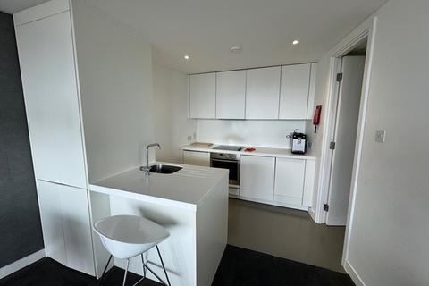 2 bedroom apartment to rent, 19TH FLOOR ROTUNDA 2 BED 2BATH